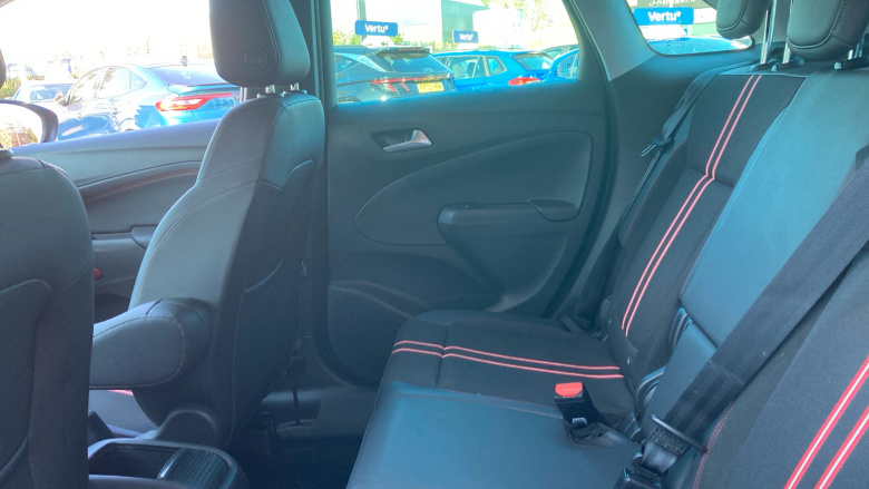 Vauxhall Crossland 1.2 Turbo [130] SRi Nav 5dr Petrol Hatchback